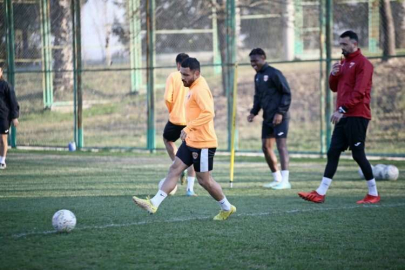 Adanaspor, savunma problemini çözerek üst sıralara çıkmaya çalışacak