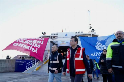 İstanbul'daki belediyelerin deprem bölgesine yardımları sürüyor