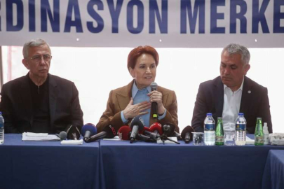 İYİ Parti Genel Başkanı Akşener, Kahramanmaraş'ta afet koordinasyon merkezini ziyaret etti