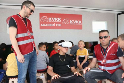 KVKK tırı depremzede çocuklara kişisel veri farkındalığı oluşturmak için yola çıktı