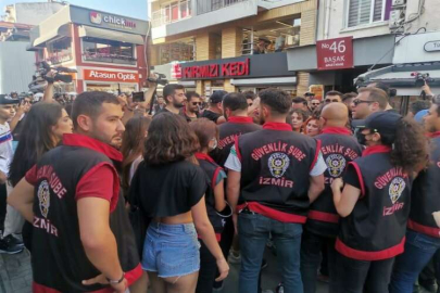 İzmir’de LGBT yürüyüşüne polis müdahalesi: 50’nin üzerinde gözaltı