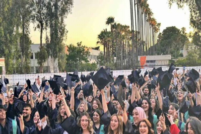 Başkent Üniversitesi Adana Sağlık Meslek Yüksek Okulu’nda mezuniyet heyecanı