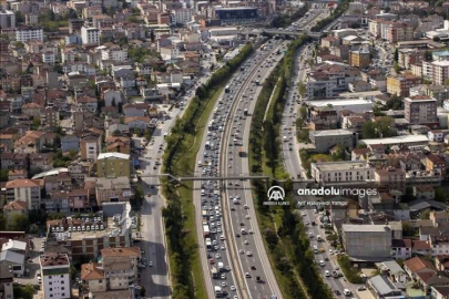 Bayram öncesi İstanbul trafiği havadan denetlendi