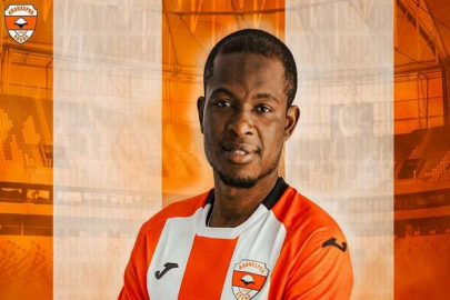 Adanaspor, Eric Ayuk Mbu'yu renklerine bağladı