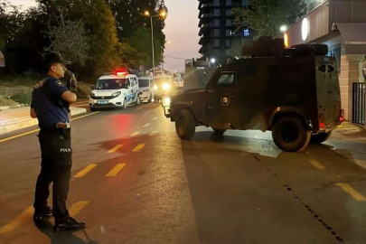 Mersin'de terör örgütü PKK'ya destek sağlayan 19 zanlıya yönelik operasyon düzenlendi