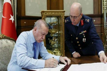 TSK’nın yeni komuta kademesi belli oldu | Genelkurmay Başkanlığına Orgeneral Metin Gürak atandı