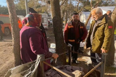 Yük trenleri deprem bölgelerine yardım taşımaya devam ediyor