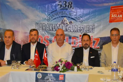 Türkiye'nin en büyük karakucak güreşleri Adana'da