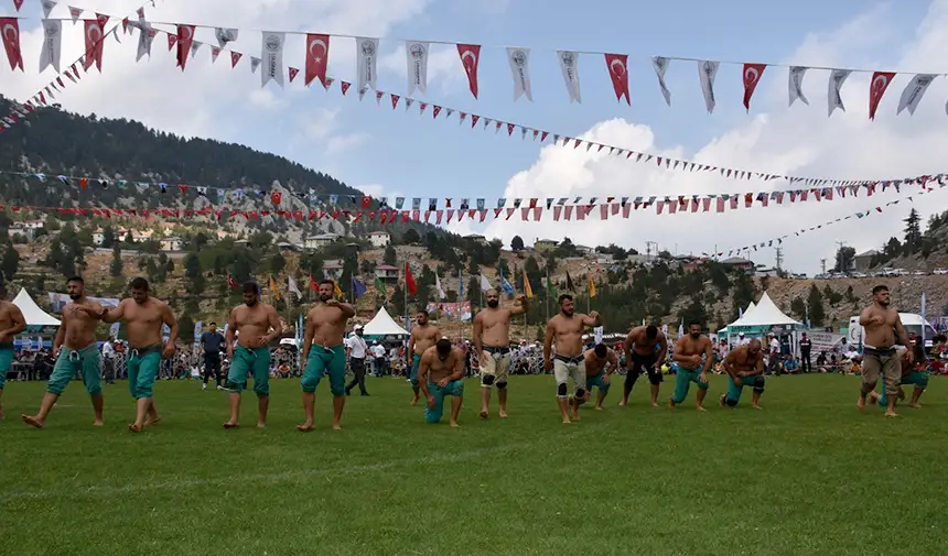 Kızıldağ Karakucak Güreşleri (10)