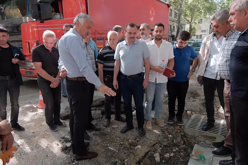 Pozantı'da yol ve kaldırım çalışmaları hızlandırılacak 