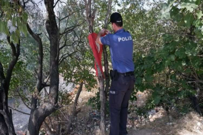 Polis yangında Türk bayrağını alevlere teslim etmedi