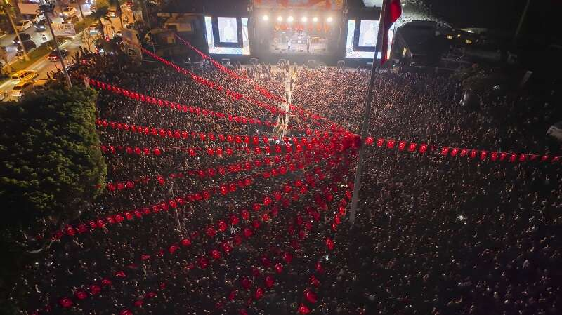 Mersin Gençlik Festivali'ne hazırlanıyor-1