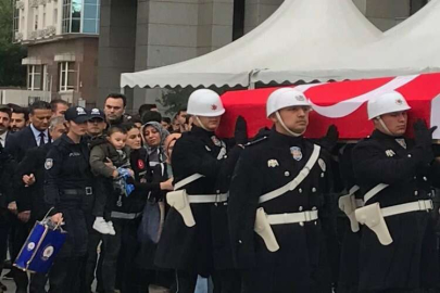 Şehit polis Cihat Ermiş için İstanbul Emniyet Müdürlüğü’nde tören düzenlendi