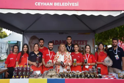 Ceyhan Belediyesi standı, Adana Lezzet Festivali'nde ilgi odağı oldu