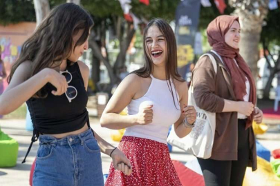 Mersin'de "Gençlik Festivali" coşkusu