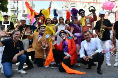 5. Mersin Kushimoto Sokağı Sokak Sanatçıları Festivali'ne yoğun ilgi