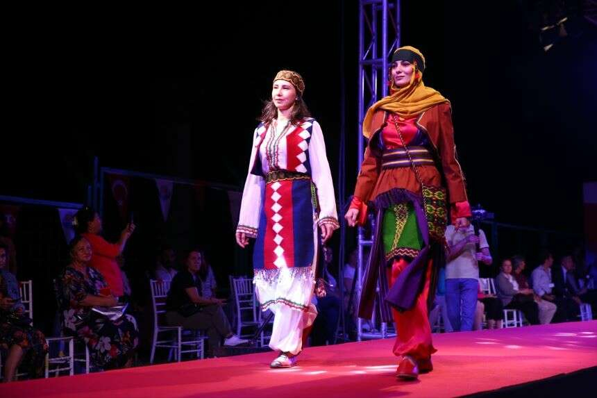 kilikyatemalıdefile3