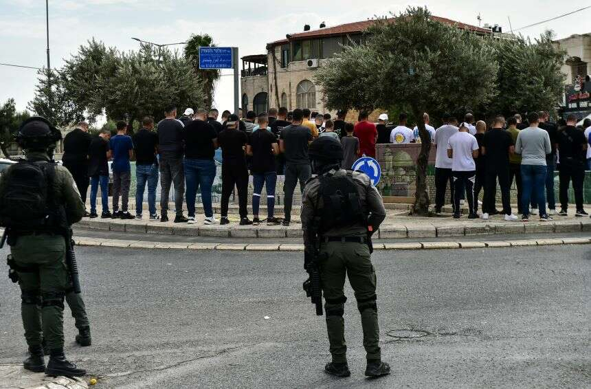 Mescid-i Aksa'daki üçüncü Cuma'da İsrail güçlerinden Müslümanlara müdahale2