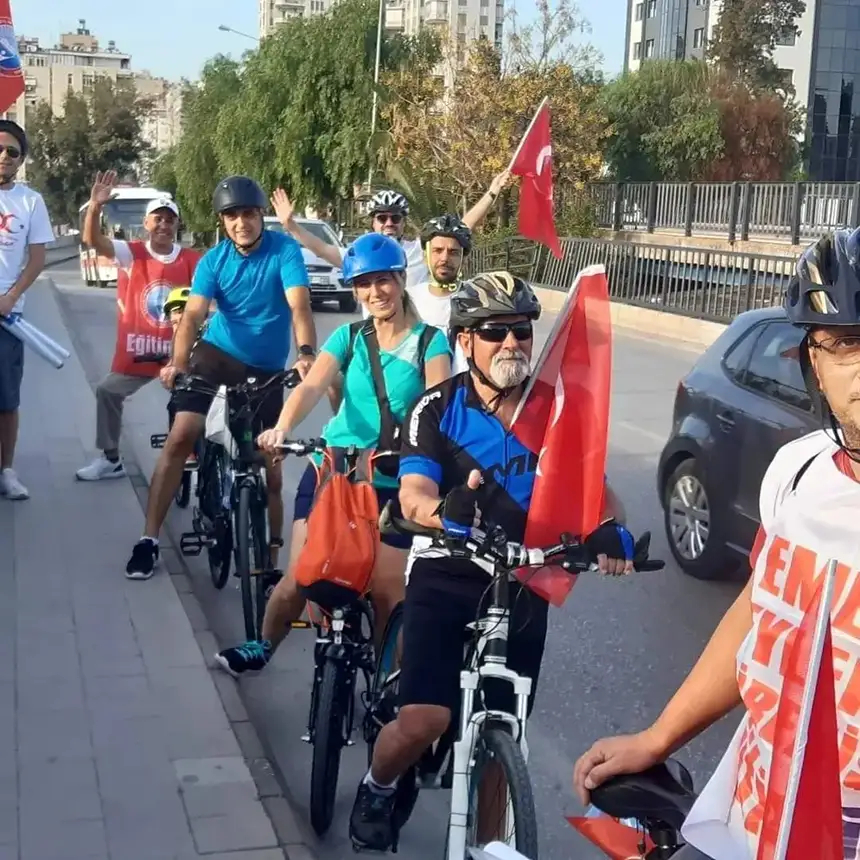 Cumhuriyet için pedallar çevrildi (4)