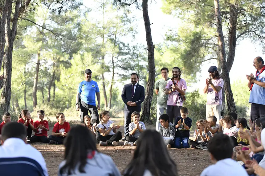 Sarıçam'da doğaseverler Cumhuriyet coşkusunu yaşadı