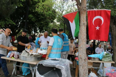 Hatay'da Filistin'e destek için kermes düzenledi