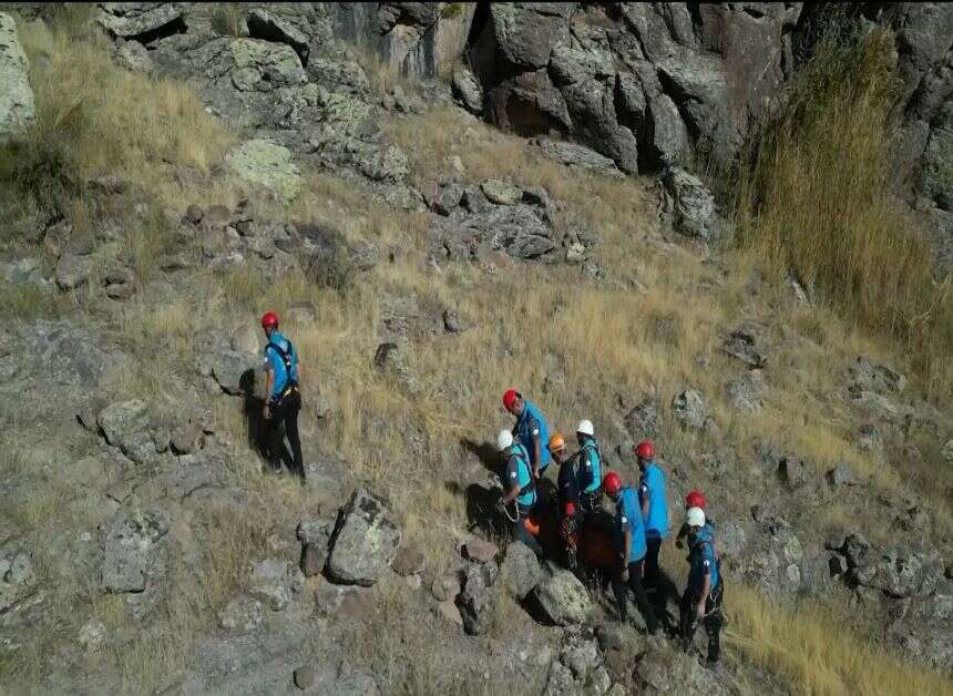 Niğde’de UMKE, 112 ve AFAD ekiplerinden eğitim kampı