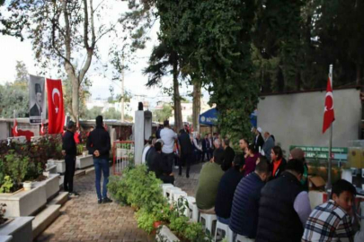 Şehit Kaymakam Saim Bey kabri başında anıldı