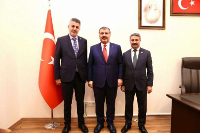 Fahrettin Koca müjdeyi verdi, Adıyaman’a şehir hastanesi planlanıyor