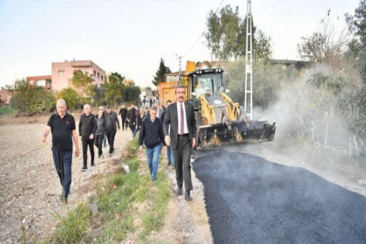 Soner Çetin’e Salbaş’ta yol yapım çalışmalarını inceledi