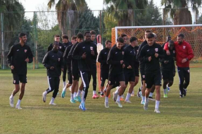 Adanaspor, Çorum FK maçının saatini bekliyor