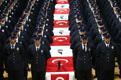 Adana Kemal Serhadlı Polis Meslek Yüksekokulunda mezuniyet sevinci