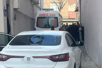 Sultangazi’de silahlı çatışma: Olay yerinden geçen çocuk kurşunların hedefi oldu