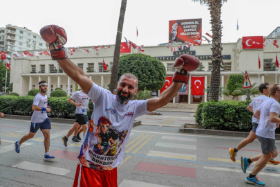 Adana Kurtuluş Yarı Maratonu'nda birinciler Kenya'dan