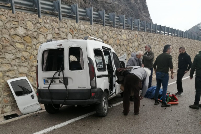 Gümüşhane’de trafik kazası: 6 yaralı