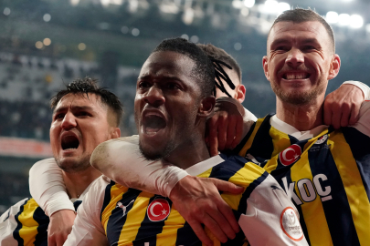 Fenerbahçe, Süper Lig'de Başakşehir'e geçit vermiyor