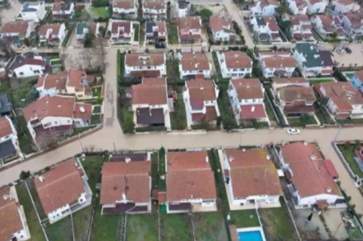 Silivri'de Altınorak Sitesi'ni 2. kez dere suları bastı