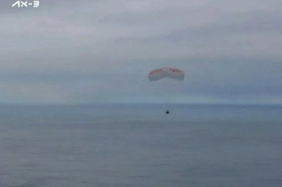 Türkiye'nin ilk astronotu Alper Gezeravcı Dünya'ya döndü