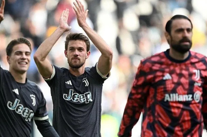 Juventus'un Zaferi: Rugani'nin Son Dakika Golüyle Frosinone'yi Devirdi