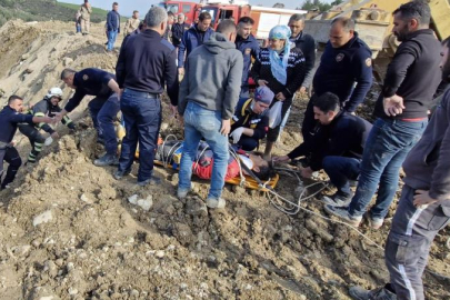 Hatay'da enkaz döküm sahasında kaya devrilen şahıs yaralandı