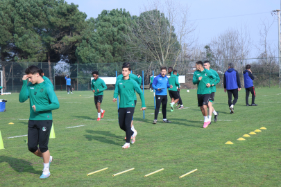 Sakaryaspor, Adanaspor mesaisine başladı