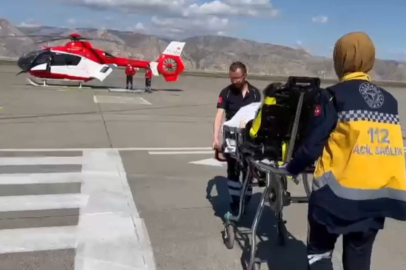 Şırnak'ta ambulans helikopter, kalp rahatsızlığı yaşayan hamile kadın için havalandı