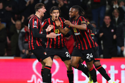 Enes Ünal sahneye çıktı: Bournemouth'un muhteşem geri dönüşü Premier Lig'i salladı