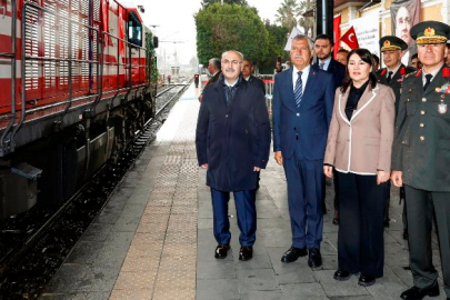 Atatürk'ün gelişinin 101. yıldönümünü Adana'da kutlandı