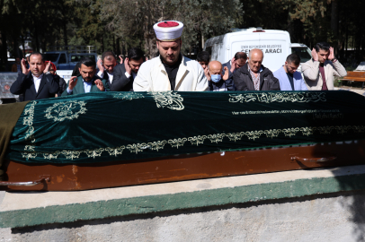 Kamboçya’da öldürülen İzmirli Ufuk Öntürk defnedildi