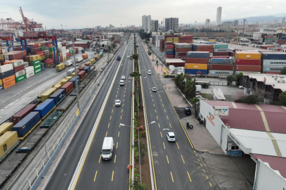 Mersin'de liman trafiğini rahatlatan yol yenileme çalışmaları tamamlandı