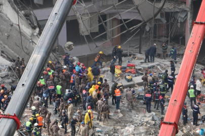 Deprem Felaketinde Yıkılan Galeria Sitesi Davasında Karar: 3 İnşaat Sorumlusuna Ağır Cezalar