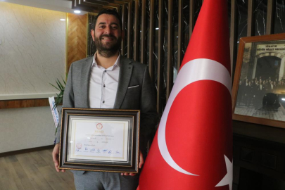 Hatay'ın Samandağ İlçesinde TİP Adayı Emrah Karaçay göreve başladı