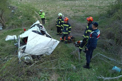 Denizli'de motosiklet ve otomobil kaza yaptı: 3 kişi hayatını kaybetti