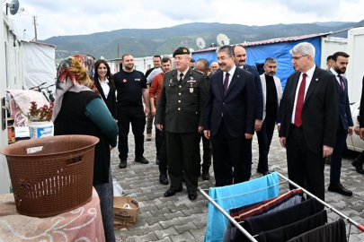 Konteyner kentte bayramlaşma merasimi