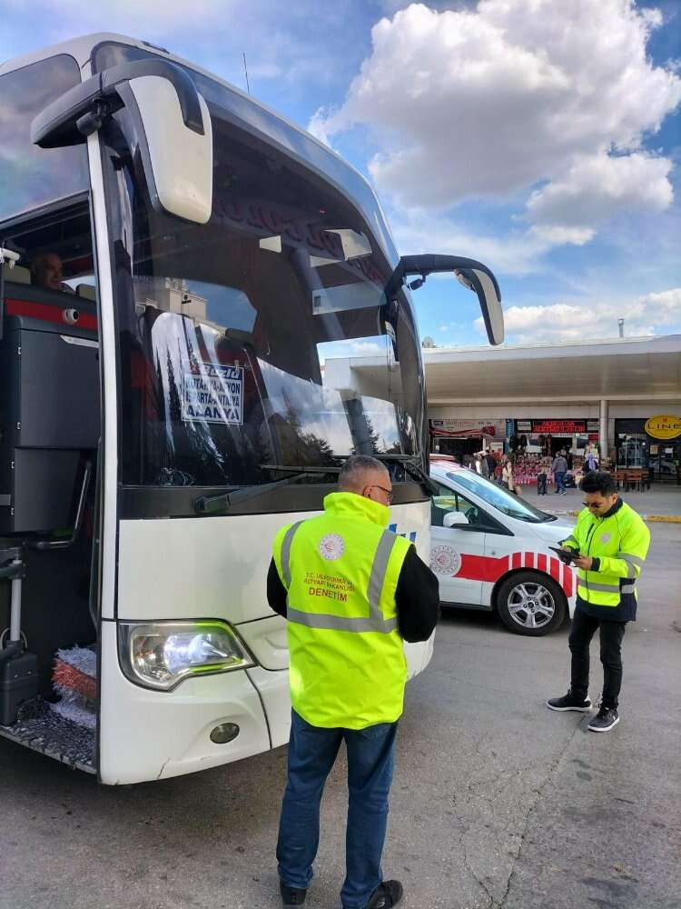 Ulaştırma Bakanlığı'ndan korsan taşımacılığa sıkı denetim 5 Milyon 321 bin lira ceza! 3